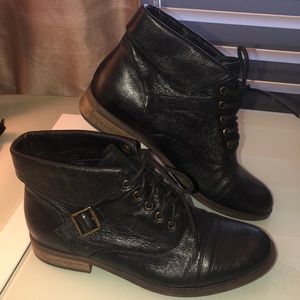 Steve Madden boots